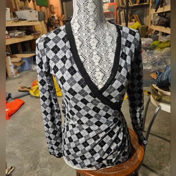 Gershon Bram Argyle Check Tie Around Top - Picture 8 of 8